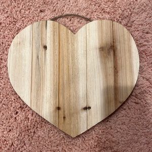 heart wood piece- can use for arts and crafts (painting etc)
